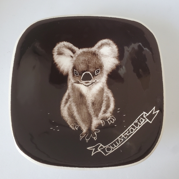 The Little Sydney Pottery Other - The Little Sydney Pottery Australia Hand Painted Koala Plate Wall Hanging Vtg
